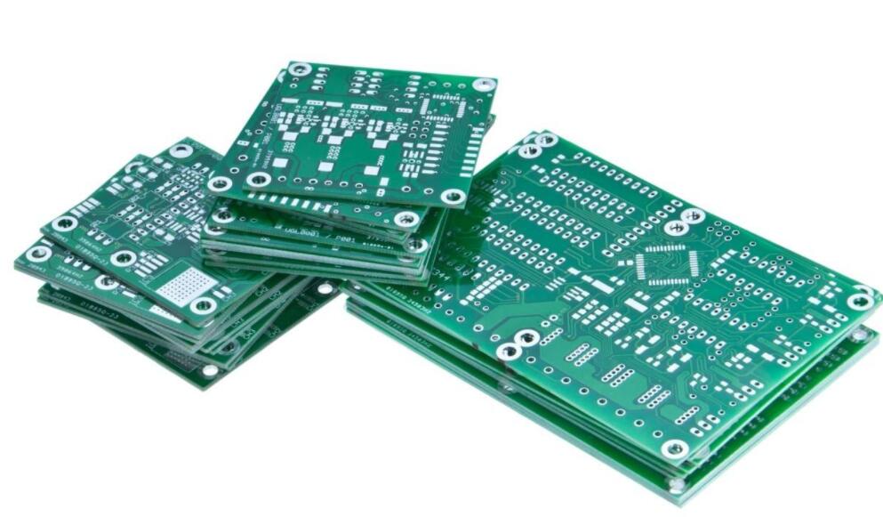 Nhà Máy Sản Xuất Mạch PCB Sạc Dự Phòng Tại Việt Nam
